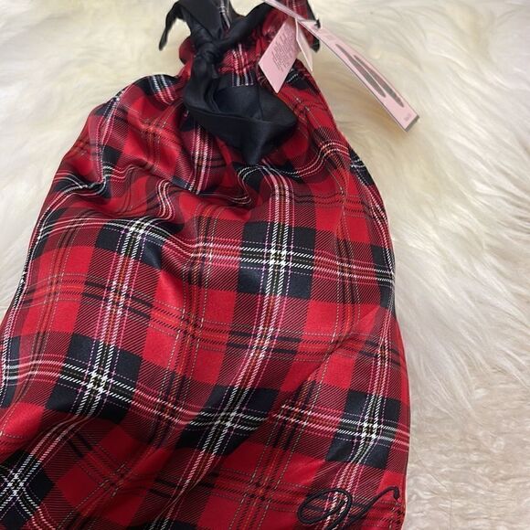 Victoria’s secret Slippers size 8 faux fur satin gift bag Christmas Holidays New - Picture 7 of 7